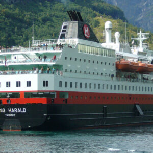 Hurtigrutens fartyg MS Kong Harald.