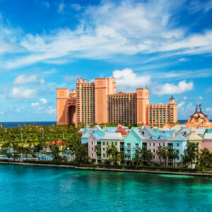Färgglada hus i Nassau på Bahamas.