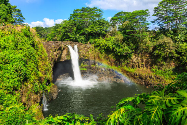 Rainbow Falls i Hilo på Hawaii.