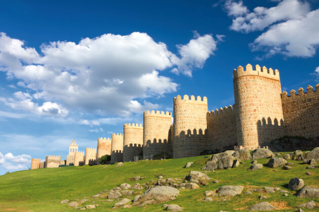 Stadsmuren i Ávila, Spanien.
