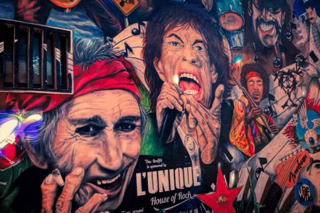 Grafitti-målning med olika rock-musiker, på en vägg i Basel
